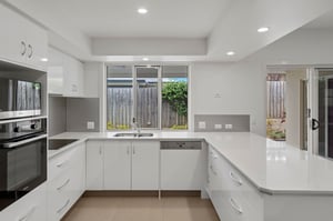 2805 Kitchen 1